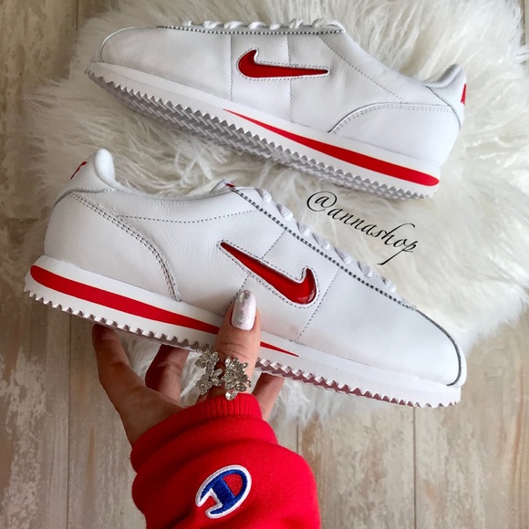 nike cortez jewel red